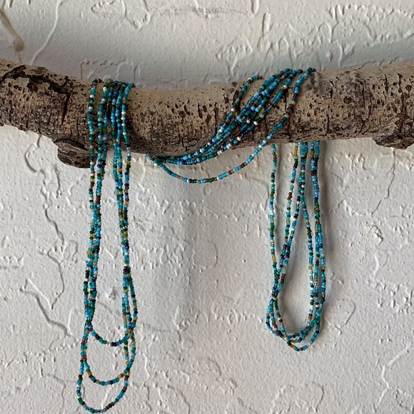 🌼✌️🌼 ‼️ BLUE SKY SEED BEED NECKLACES ‼️ - Picture 2 of 11